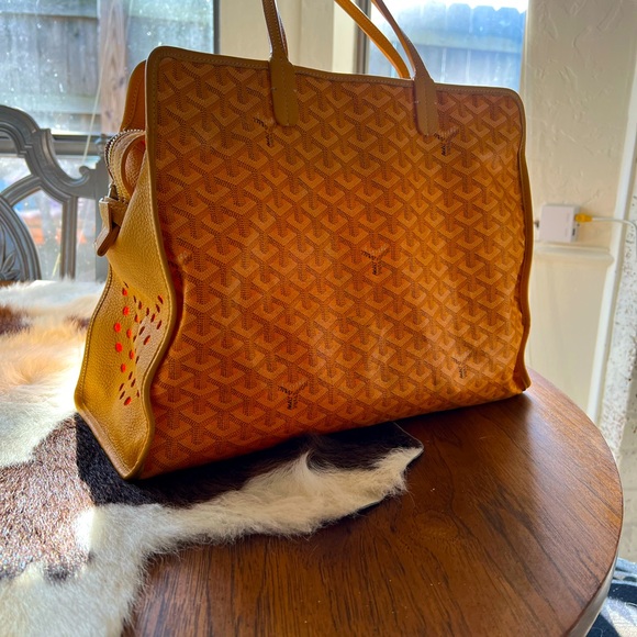Goyard Cat Carrier Tote - Picture 2 of 5